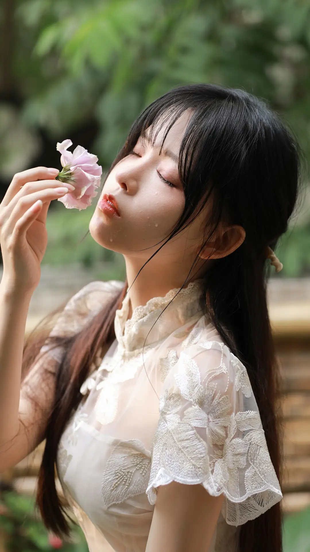 简约好看女生-锐景创意