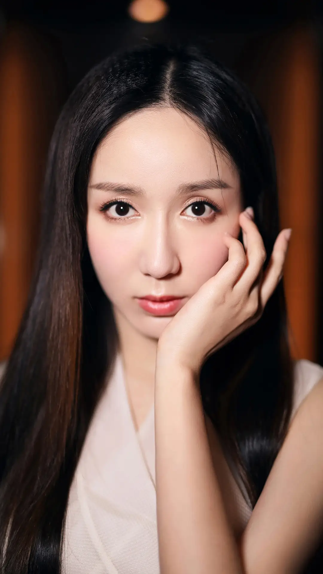 百变女孩娄艺潇