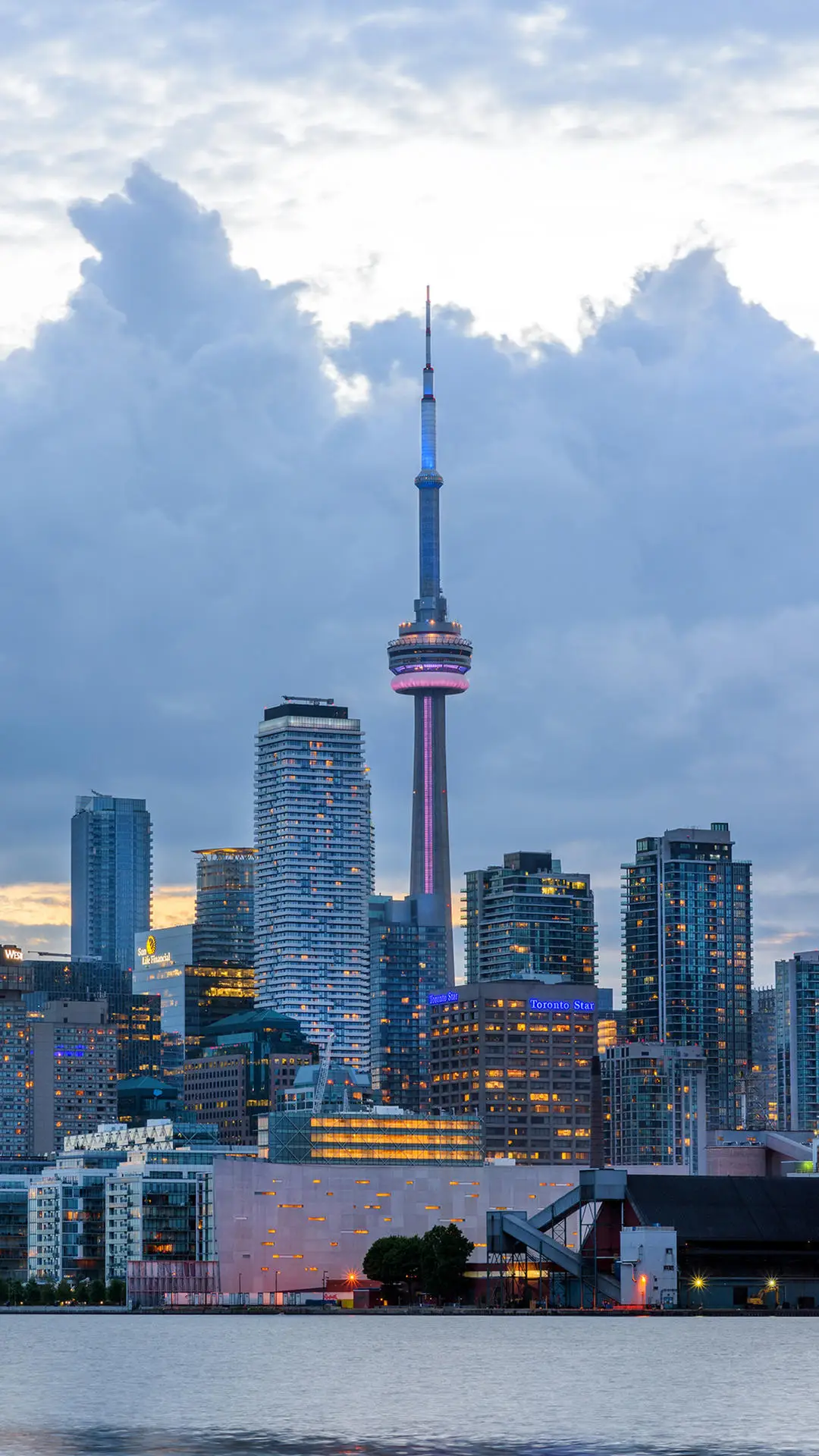 闻名世界的塔 - Screenshot 1