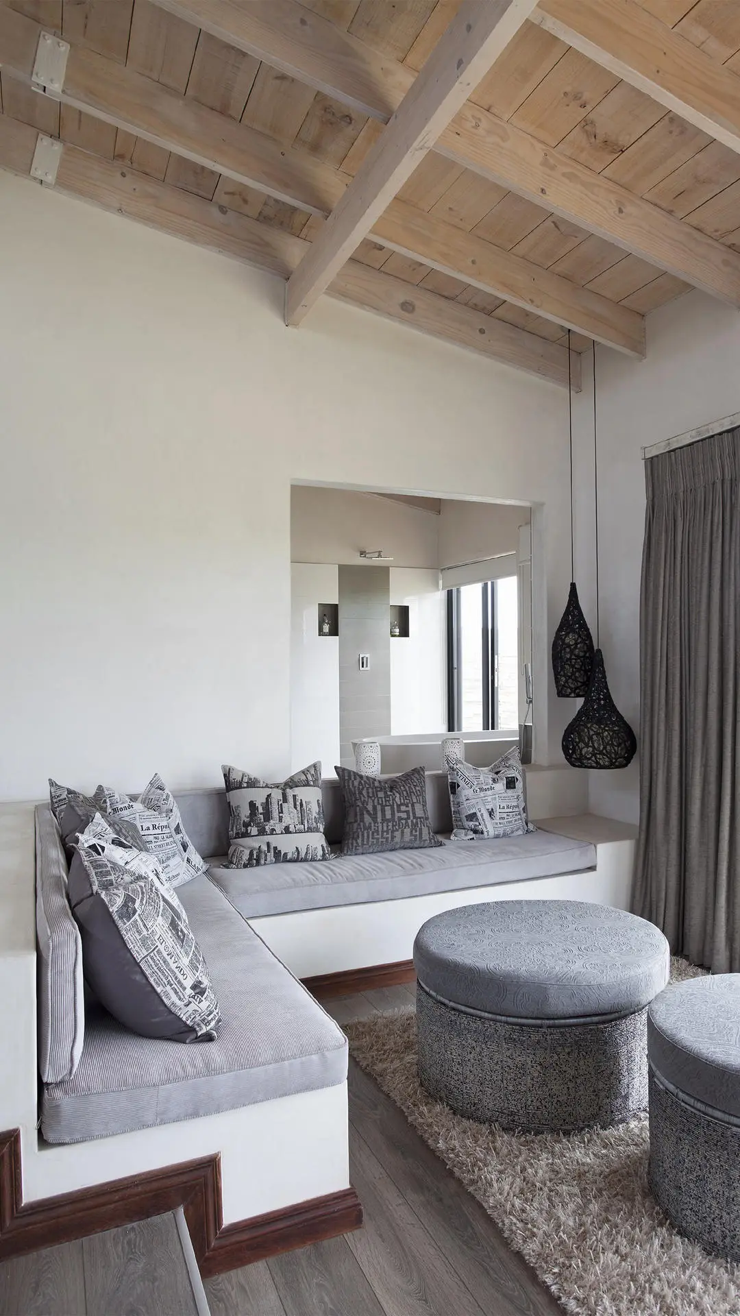 大沙发在小空间里 - Screenshot 1