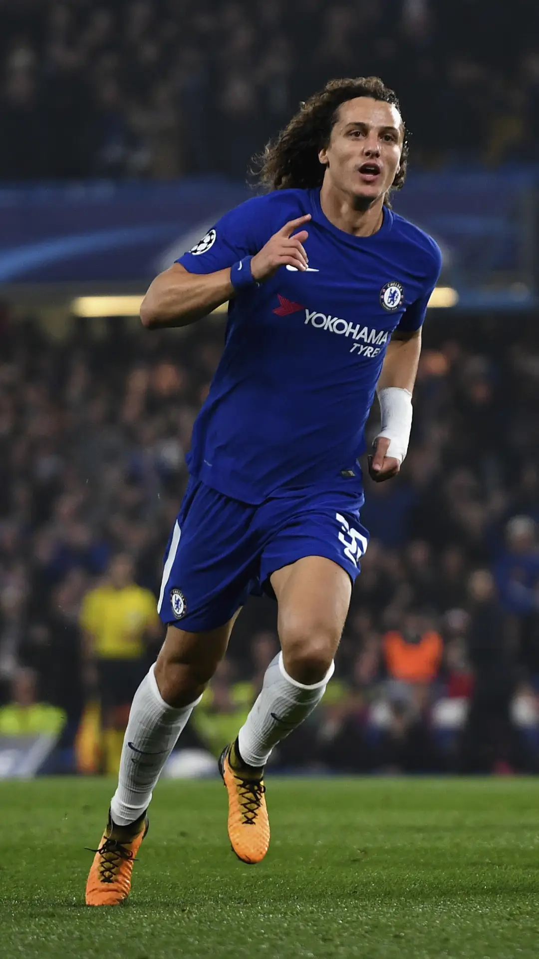 后防大将路易斯 - Screenshot 1