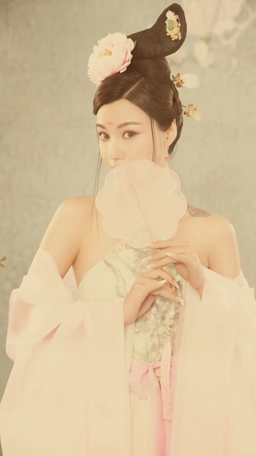 精灵古怪的可爱少女-锐景创意 - Screenshot 1